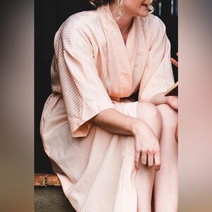 Vintage BILL BLASS Robe